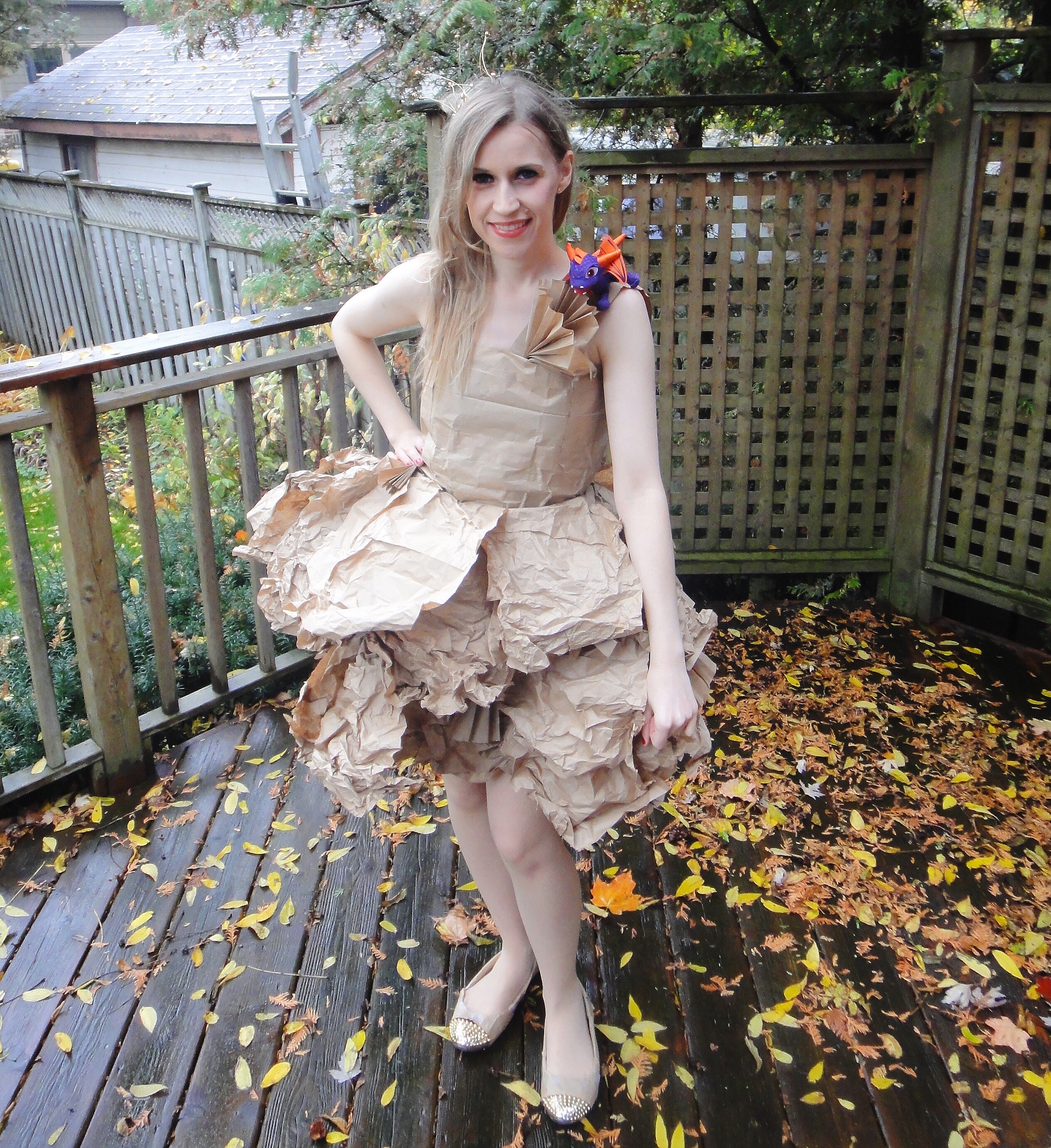 DIY PaperBag Princess Costume Bright Shadows — free download